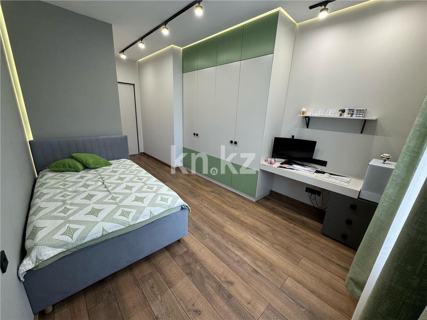 Продажа 4-комнатной квартиры, 142 м² в Караганде - фото 17