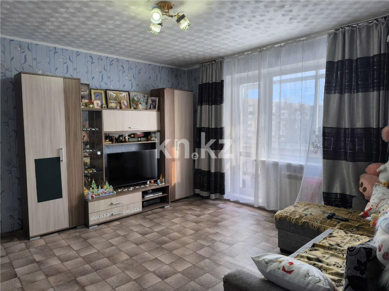 Продажа 4-комнатной квартиры, 75 м² в Караганде