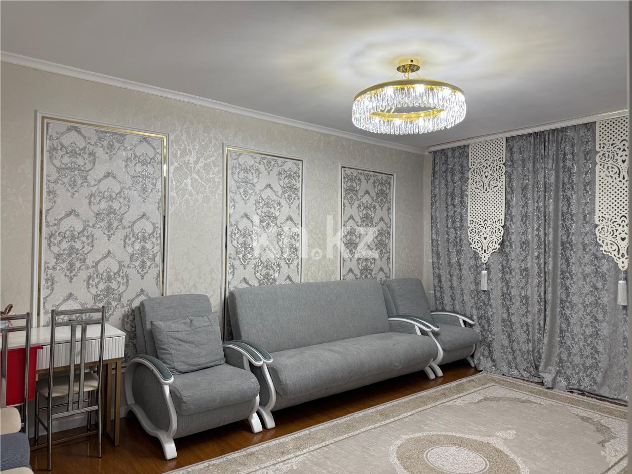 Продажа 3-комнатной квартиры, 90 м², пр. Шахтеров в Караганде - фото 3