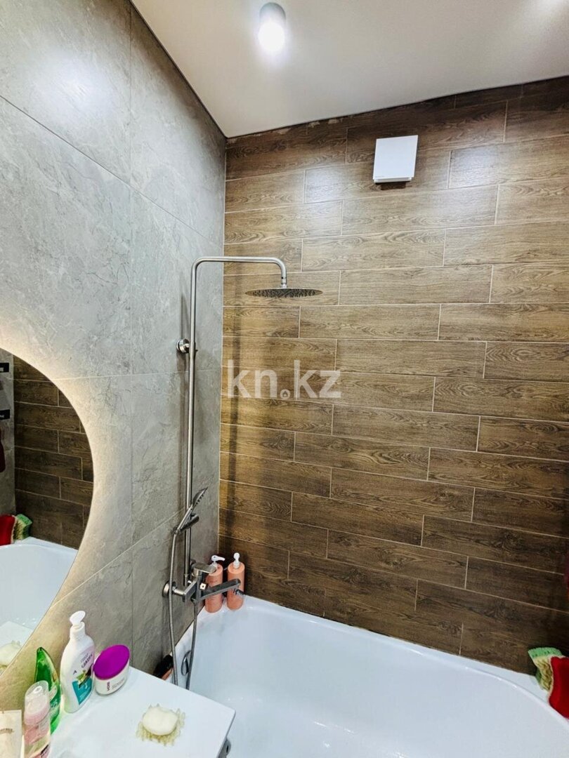 Продажа 3-комнатной квартиры, 75 м² в Караганде - фото 3