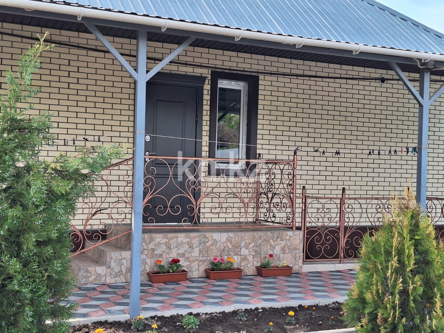 Продажа 3-комнатного дома, 80 м² в Алматы