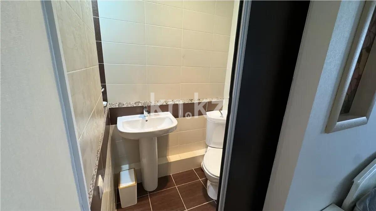 Продажа 3-комнатной квартиры, 120.9 м² в Астане - фото 6
