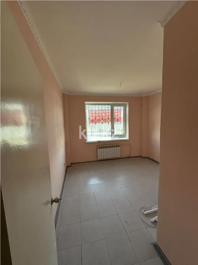 Продажа 3-комнатной квартиры, 76 м², пр. Райымбека, дом  241б в Алматы - фото 2