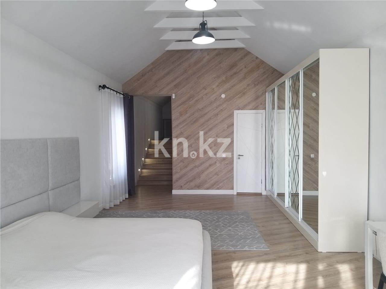 Продажа 5-комнатного дома, 520 м², ул. Муканова в Караганде - фото 20