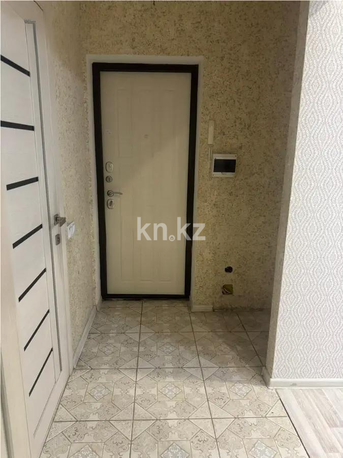 Продажа 1-комнатной квартиры, 37 м², ул. Караменде Би Шакаулы, дом  64 в Астане - фото 4