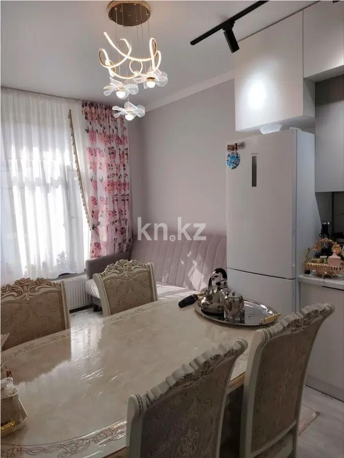 Продажа 3-комнатной квартиры, 62 м², ул. Устирт, дом  2936а/22 в Алматы - фото 2
