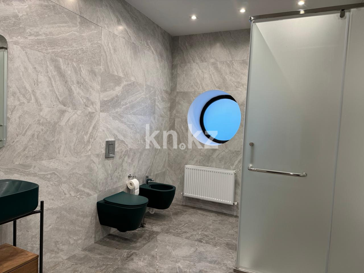 Аренда 5-комнатного дома, 380 м², ул. Кыз-Жибек в Астане - фото 16