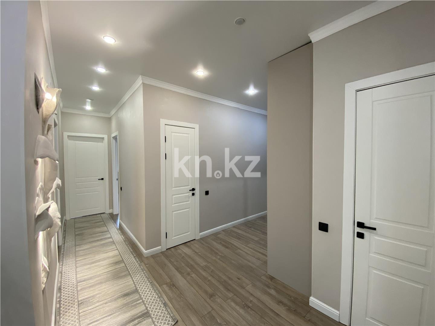 Продажа 4-комнатной квартиры, 114.6 м² в Астане - фото 8