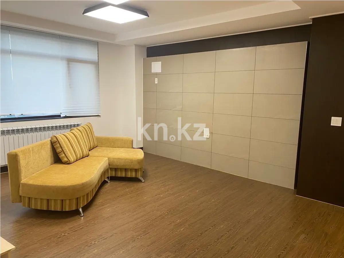 Продажа 4-комнатной квартиры, 135 м² в Астане