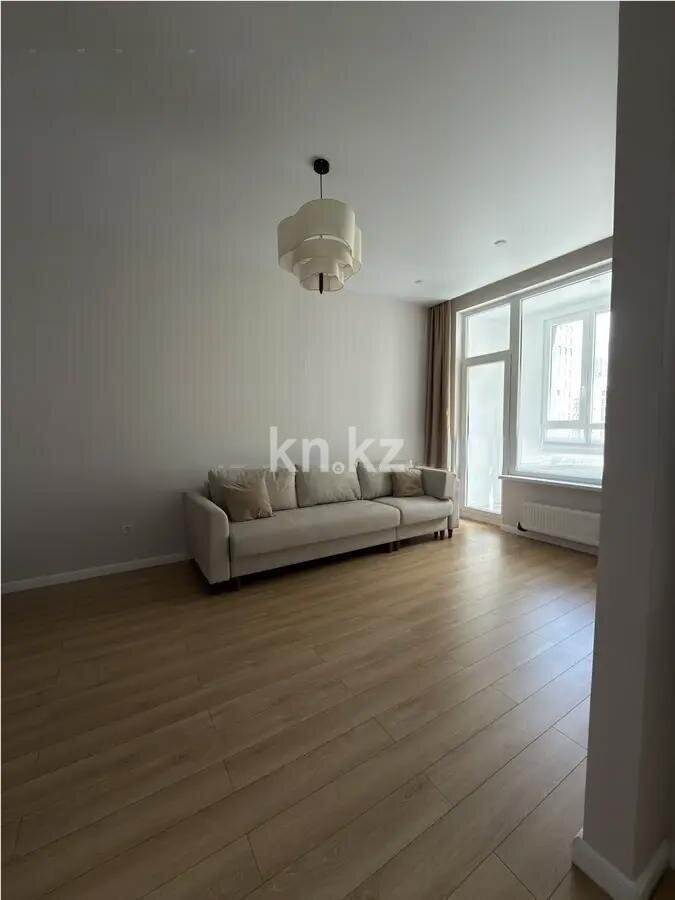 Продажа 1-комнатной квартиры, 40 м² в Астане