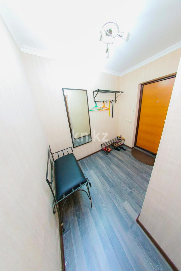 Аренда 2-комнатной квартиры посуточно, 60 м², ул. Крылова, дом  70 в Усть-Каменогорске - фото 10