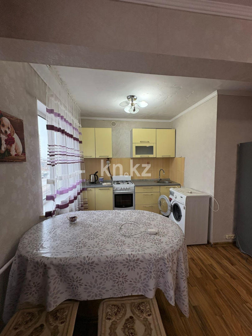 Аренда 2-комнатной квартиры, 46 м², ул. Потанина, дом  2 - пр. Женис в Астане