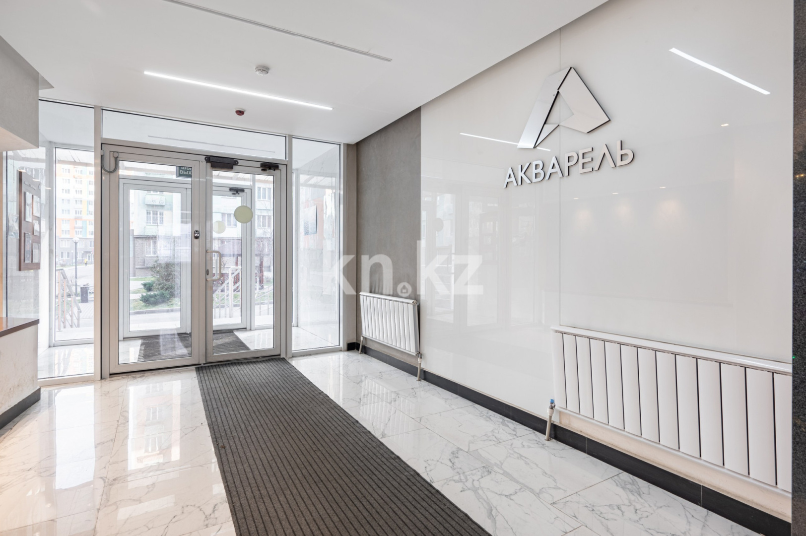 Аренда 1-комнатной квартиры посуточно, 47 м² в Алматы - фото 18