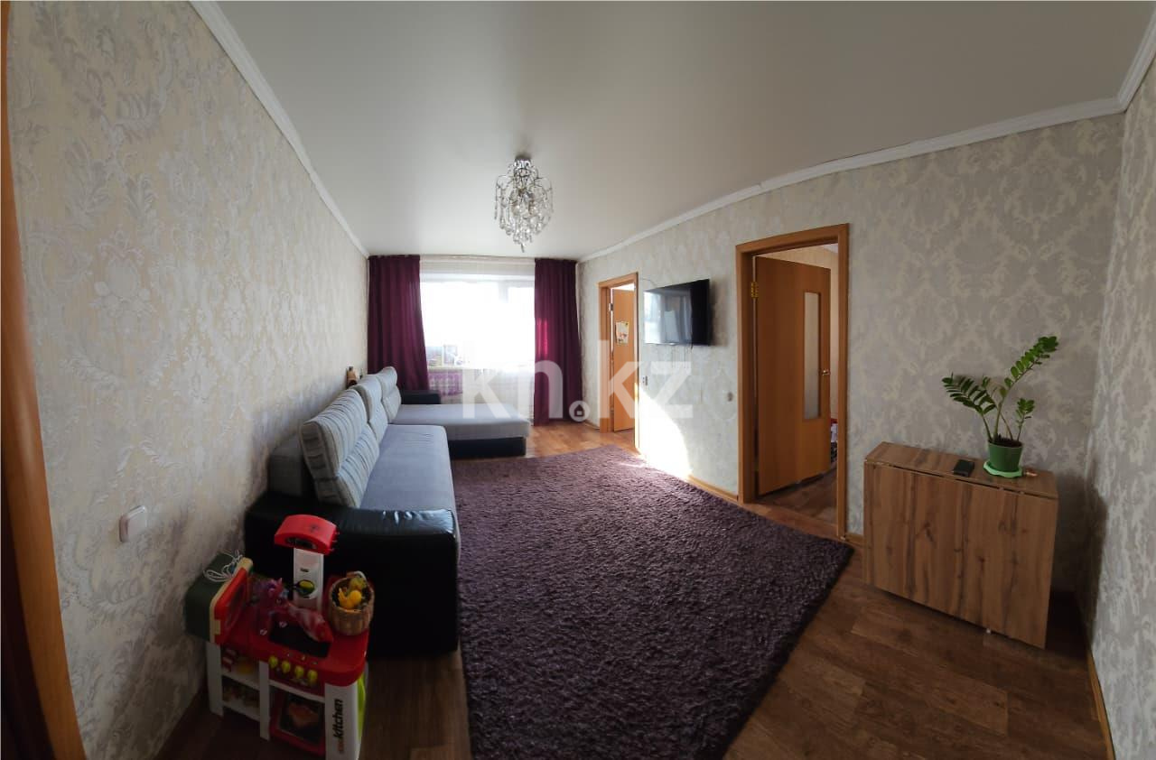 Продажа 4-комнатной квартиры, 61 м², мкр-н 11а в Караганде
