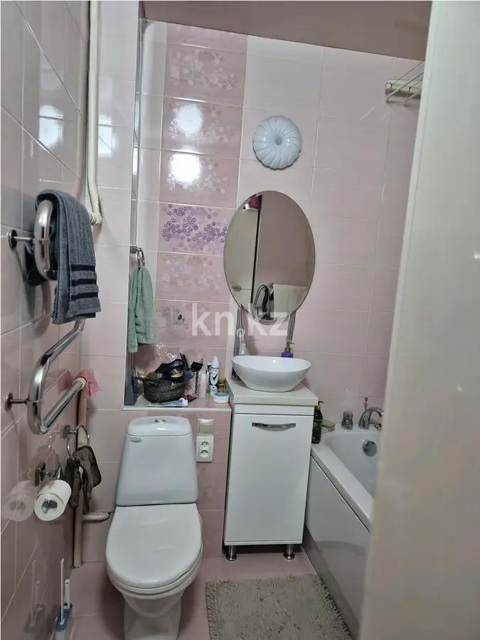 Продажа 1-комнатной квартиры, 39.5 м², мкр-н Аксай-2, дом  56 в Алматы - фото 3