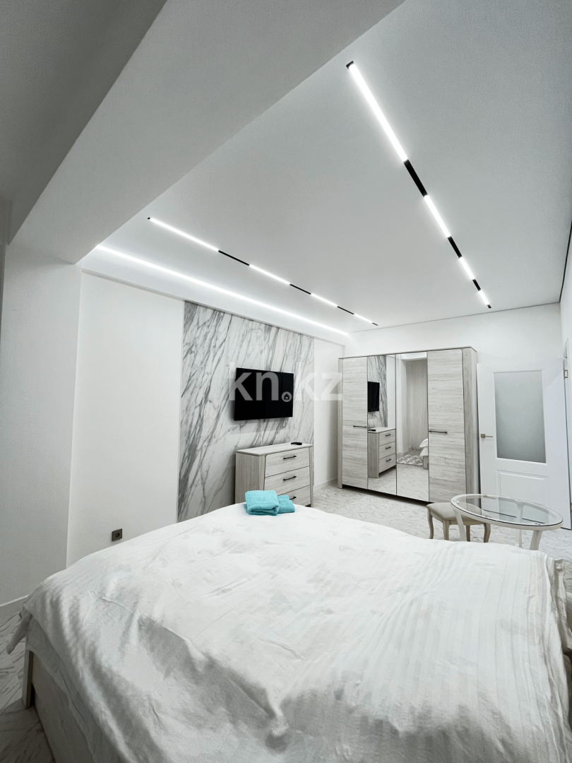 Аренда 1-комнатной квартиры посуточно, 35 м² в Алматы - фото 7