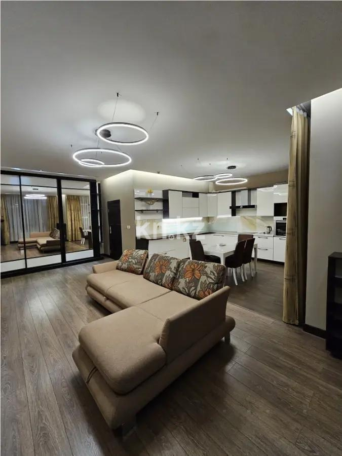 Продажа 2-комнатной квартиры, 84 м² в Алматы