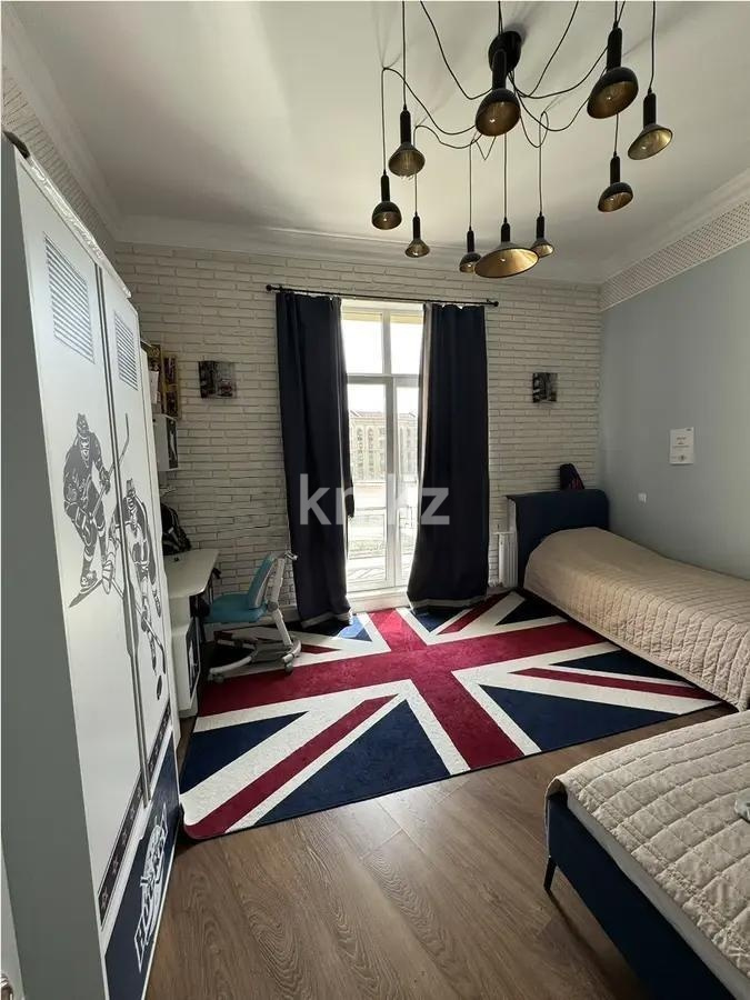 Продажа 4-комнатной квартиры, 165 м² в Астане - фото 2