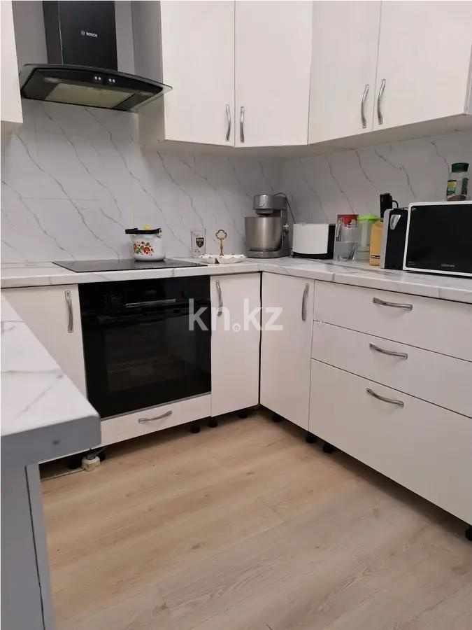 Продажа 2-комнатной квартиры, 66 м², ул. Навои, дом  7 в Алматы - фото 2