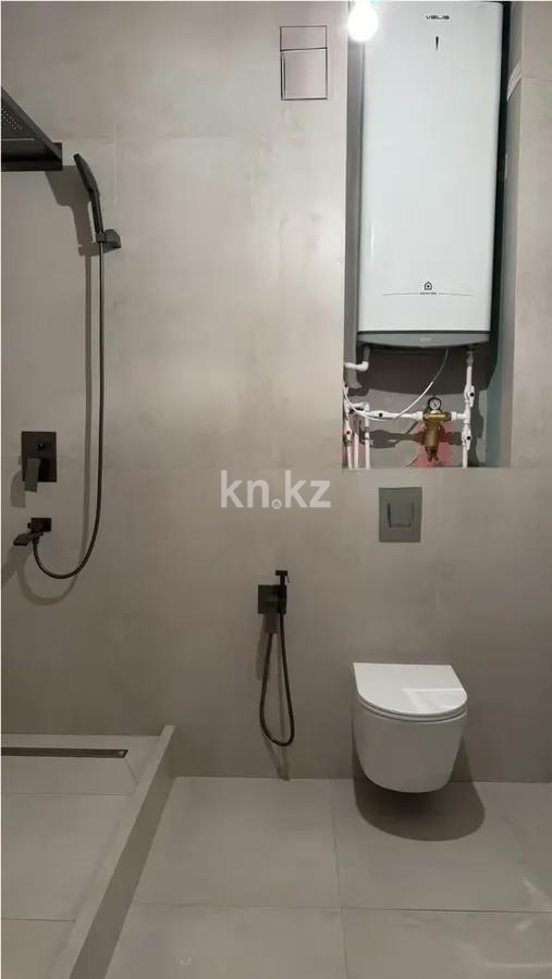 Продажа 3-комнатной квартиры, 102 м² в Караганде - фото 4