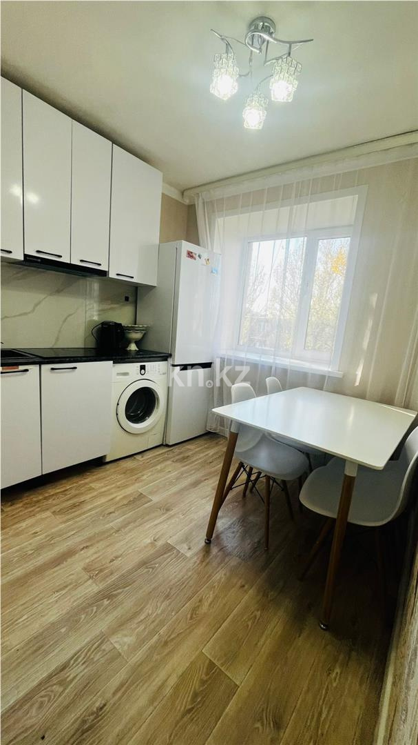 Продажа 1-комнатной квартиры, 32 м², мкр-н 12 в Караганде - фото 6