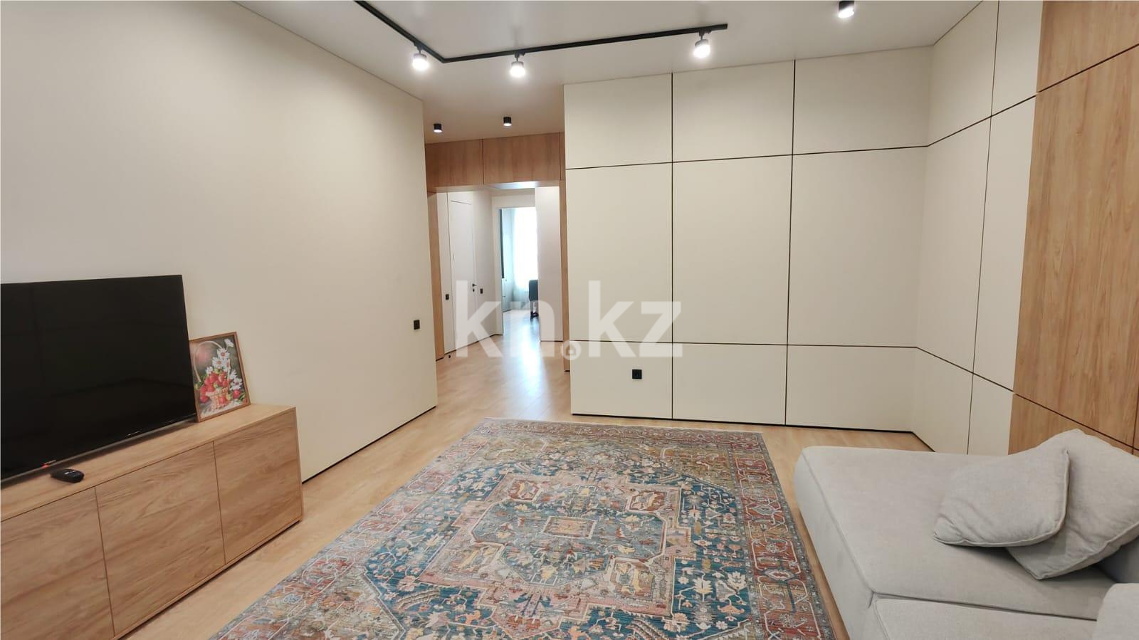 Продажа 2-комнатной квартиры, 67 м², ул. Ашимова в Караганде - фото 7