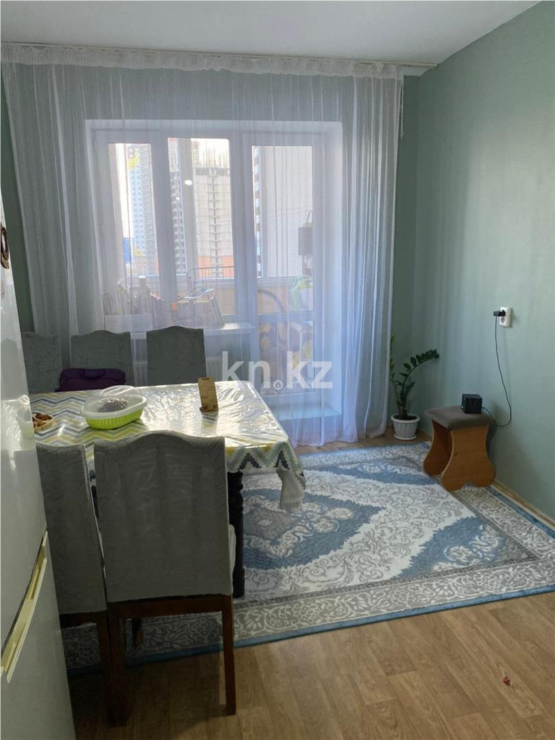 Продажа 2-комнатной квартиры, 47 м², ул. Момышулы, дом  24 в Караганде - фото 3