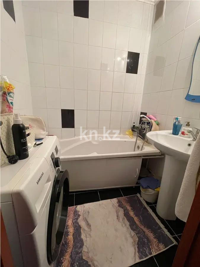 Продажа 1-комнатной квартиры, 42 м² в Караганде - фото 3