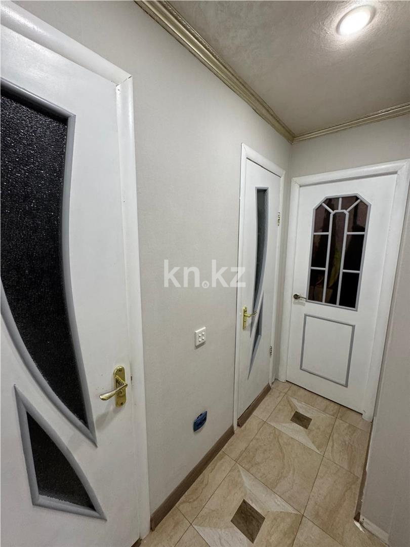 Продажа 3-комнатной квартиры, 64 м², мкр. Степной-2, дом  3 в Караганде - фото 14