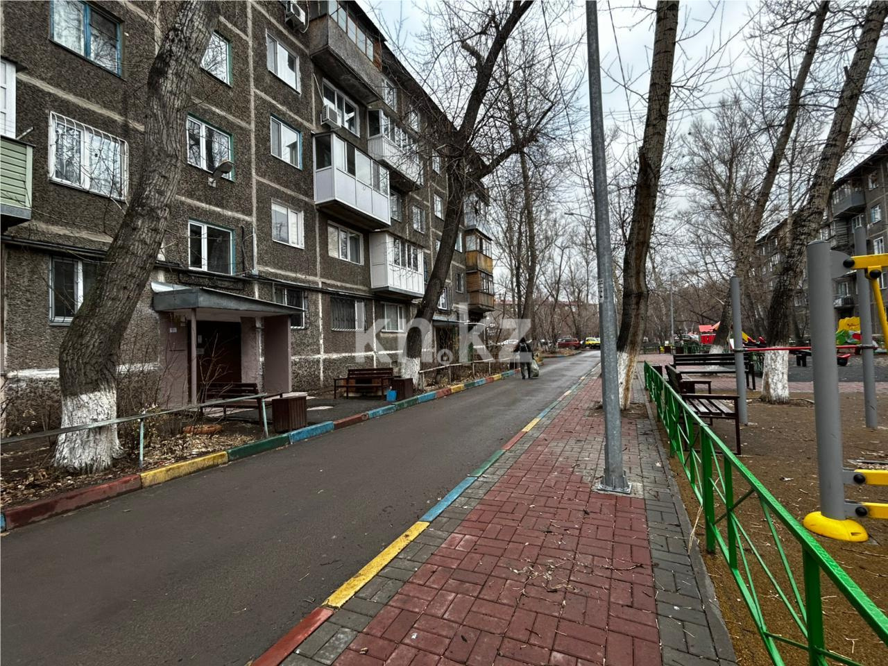 Продажа 1-комнатной квартиры, 32 м², ул. Ержанова, дом  30 в Караганде - фото 7