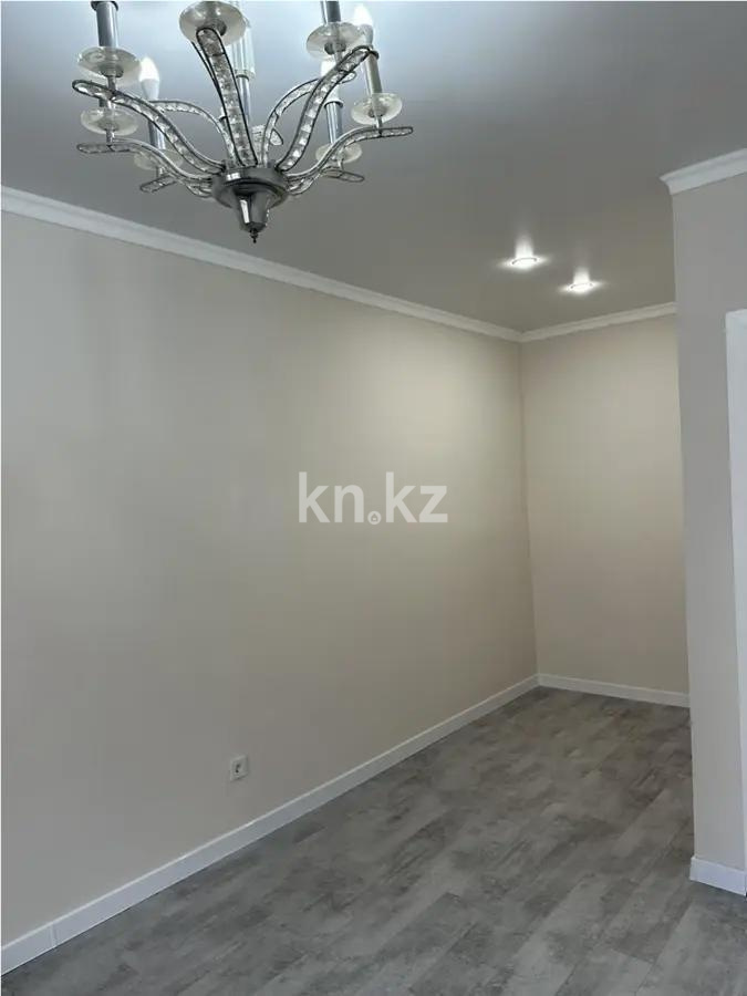 Продажа 1-комнатной квартиры, 35 м², ул. Нажимеденова, дом  17 в Астане - фото 2