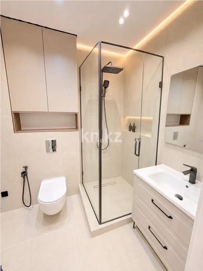 Продажа 2-комнатной квартиры, 60 м² в Алматы - фото 4