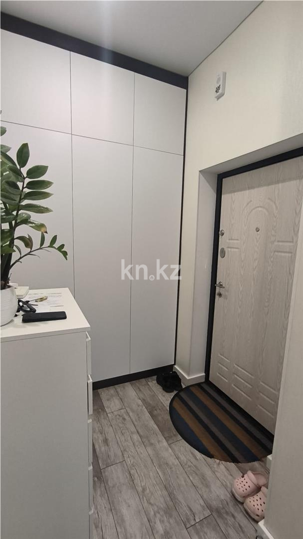 Продажа 2-комнатной квартиры, 55 м², пр. Шахтеров в Караганде - фото 13