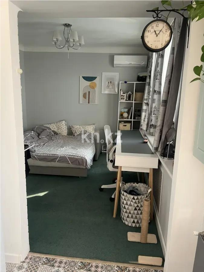 Продажа 2-комнатной квартиры, 50 м², мкр-н 8, дом  3 в Алматы