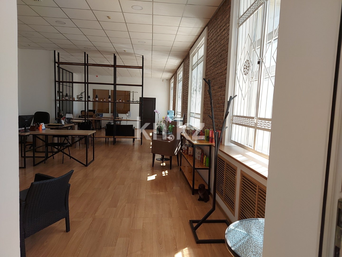 Аренда здания, 225 м² в Караганде - фото 2