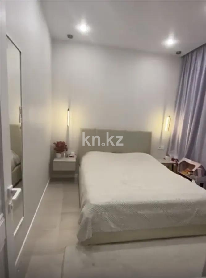 Продажа 2-комнатной квартиры, 42 м², ул. Бухар жырау, дом  27 в Астане - фото 2