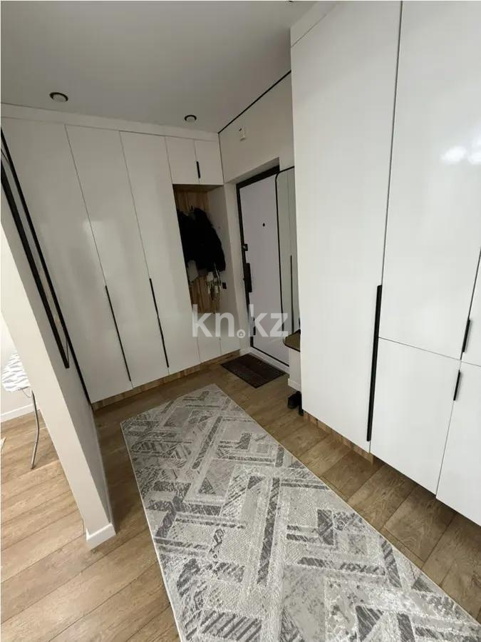 Продажа 1-комнатной квартиры, 38 м², пр. Райымбека, дом  590/15 в Алматы - фото 4