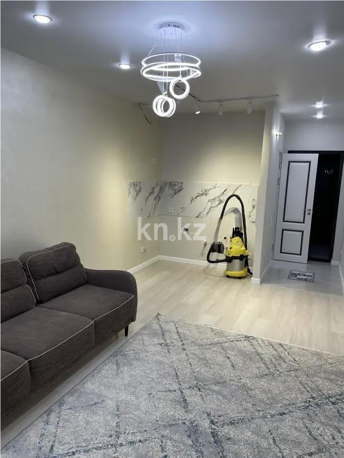 Продажа 1-комнатной квартиры, 28 м², мкр-н Аккент, дом  9 в Алматы