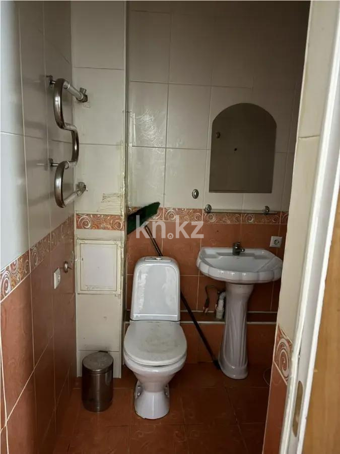 Продажа 1-комнатной квартиры, 35 м², ул. Отырар, дом  18 в Астане - фото 3