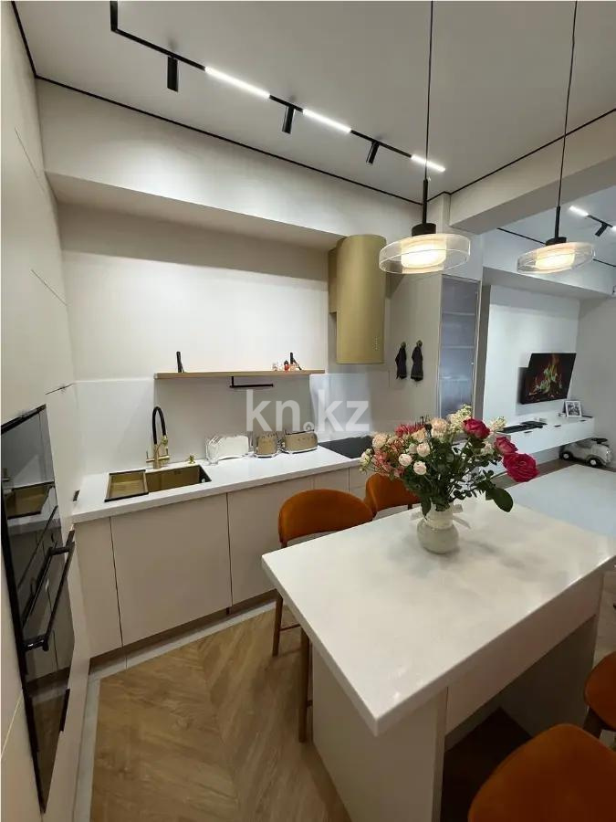 Продажа 2-комнатной квартиры, 62 м² в Алматы - фото 3