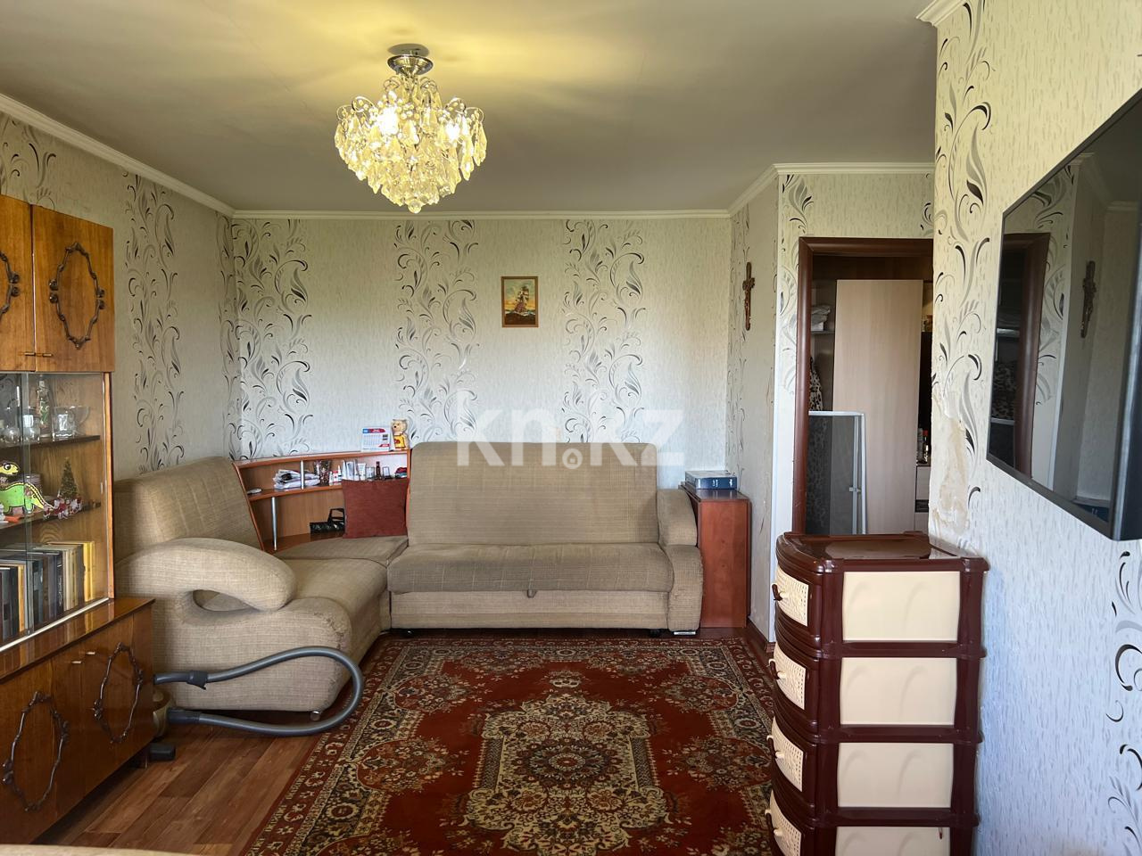 Продажа 1-комнатной квартиры, 32 м², ул. Бирюзова в Караганде