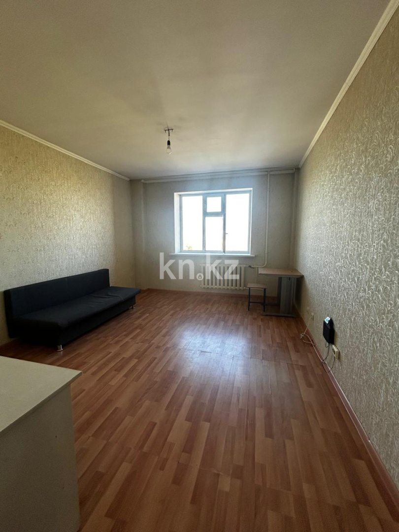 Аренда 2-комнатной квартиры, 70 м² в Астане