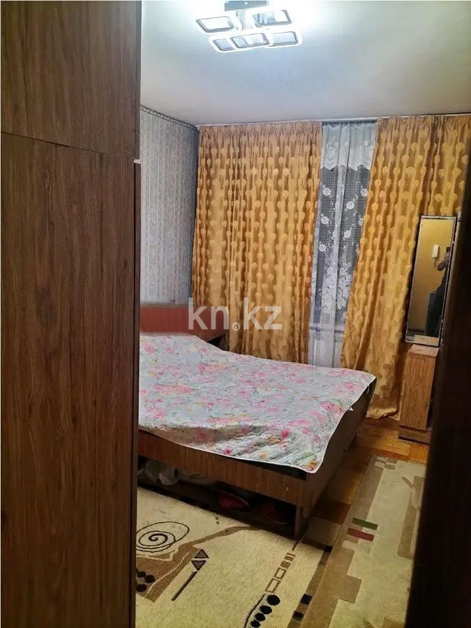 Продажа 2-комнатной квартиры, 47 м², мкр-н 18, дом  4 в Караганде