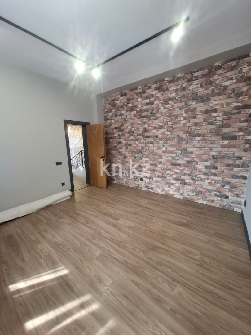 Продажа 5-комнатного дома, 212 м² в Алматы - фото 15