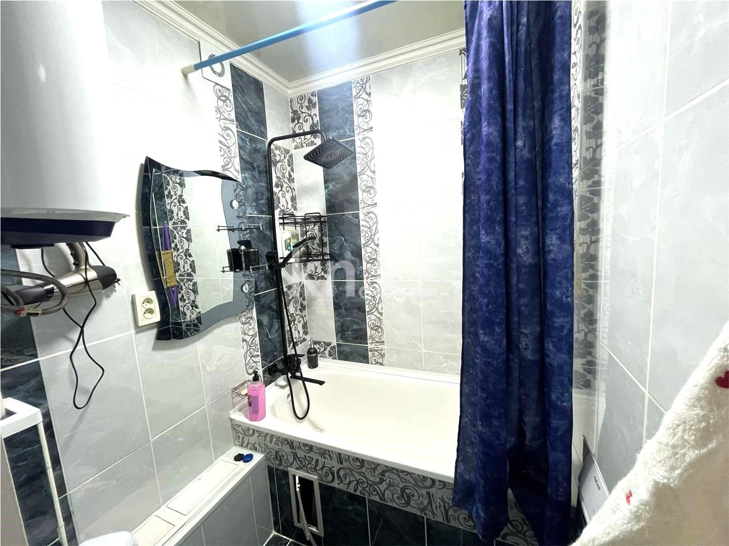 Продажа 2-комнатной квартиры, 45 м², пр. Бухар-жырау в Караганде - фото 6