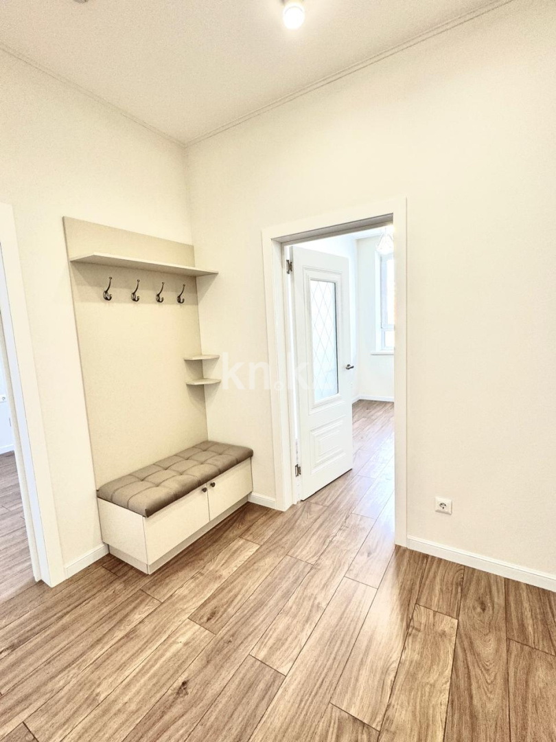 Продажа 2-комнатной квартиры, 60 м², ул. Райымбек батыра, дом  54 в Астане - фото 4