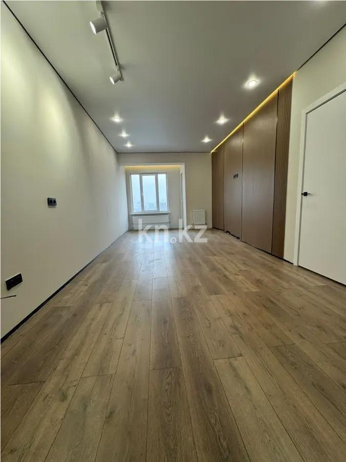 Продажа 2-комнатной квартиры, 50 м², ул. Ауэзова, дом  2/8 в Алматы