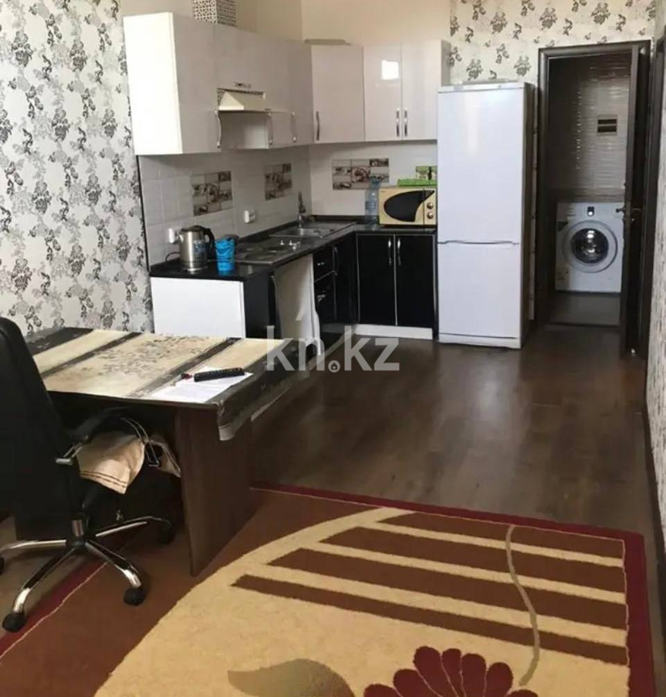 Аренда 1-комнатной квартиры, 45 м² в Астане