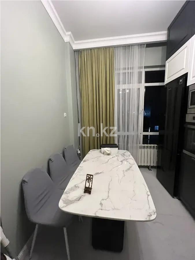 Продажа 3-комнатной квартиры, 94.4 м², мкр. Акжар, дом  3/2 в Алматы - фото 2