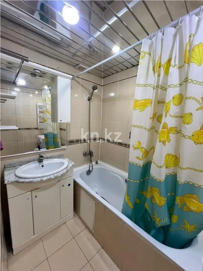 Продажа 3-комнатной квартиры, 60 м², ул. Таха Хусейна, дом  1 в Астане - фото 5